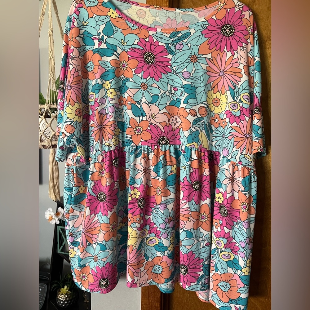 Very cute babydoll style top